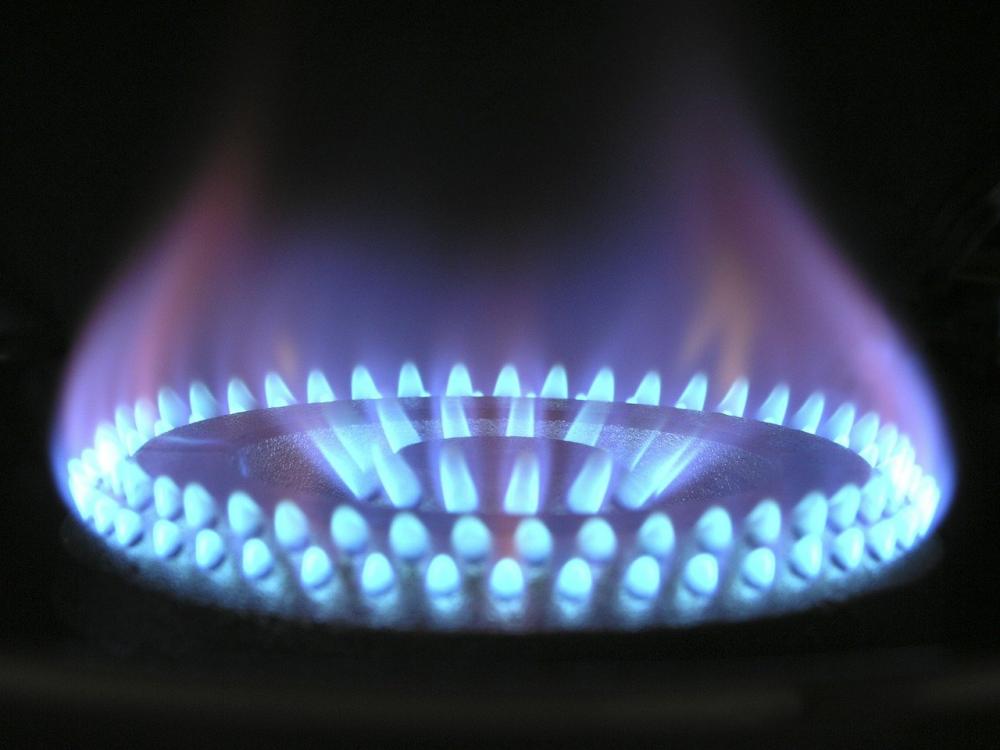 Energy suppliers offering deals more than £700 above Price Cap: What should customers know?